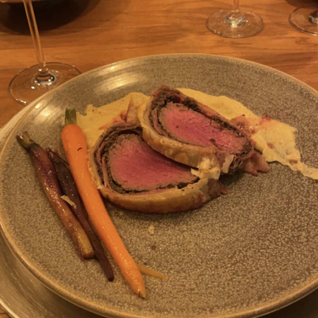 Beef Wellington met rodewijnjus – Hugo in the Kitchen